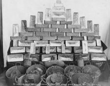 $1,250,000 in gold bullion at Miners and Merchants Bank, 1906. Creator: Lomen Brothers