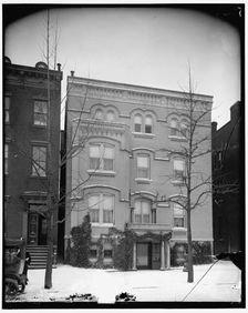 1 Jackson Place, between 1910 and 1920. Creator: Harris & Ewing