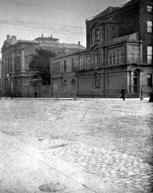 1, Merrion Square, Dublin, Ireland: the house where Oscar Wilde was born in 1854, (1906). Creator: Unknown