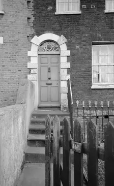 115 Kennington Lane, Lambeth, London, 1945. Artist: Eric de Maré