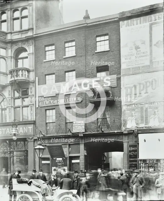 122 Holborn Black Bull Hotel, London, 1904. Creator: Unknown.