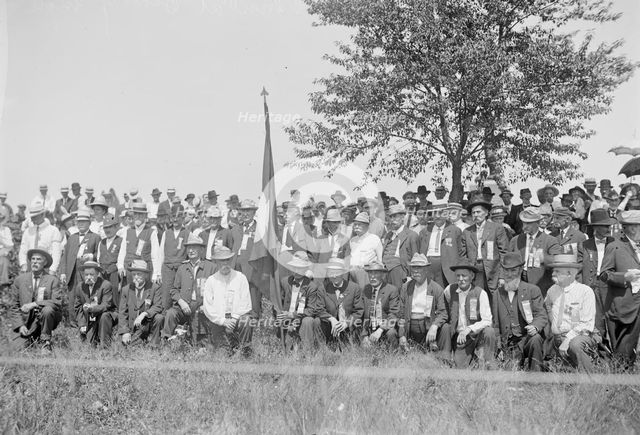 12th Pa. Volunteers [i.e., 72nd Pennsylvania Infantry] at Bloody Angle, 1913. Creator: Bain News Service.