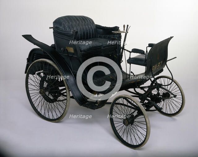 1898 Benz Velo 3hp car. Artist: Unknown