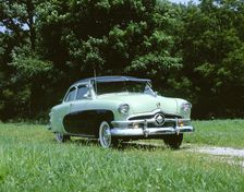 1951 Ford Crestliner