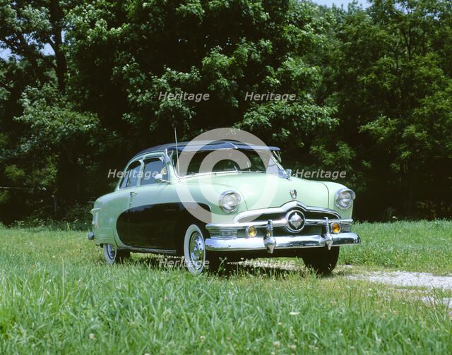 1951 Ford Crestliner. Artist: Unknown.