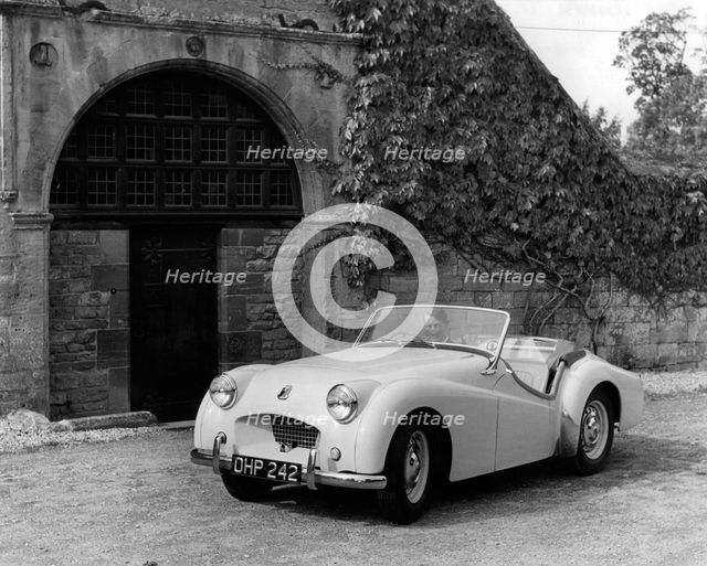 1953 Triumph TR2 ( copyright B.M.I.H.T.). Creator: Unknown.