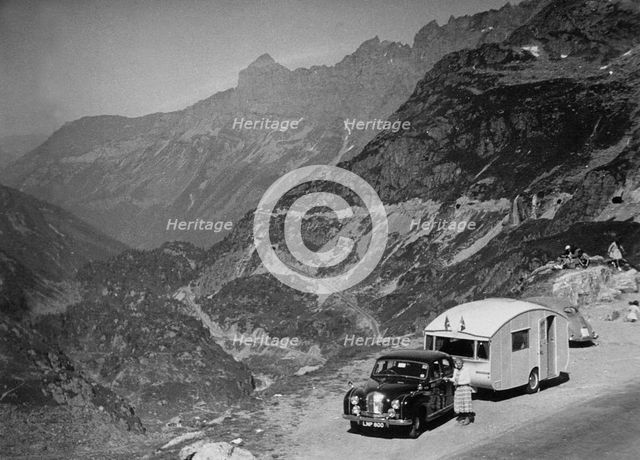 1954 Austin A70 Hereford with Pipit caravan. Creator: Unknown.