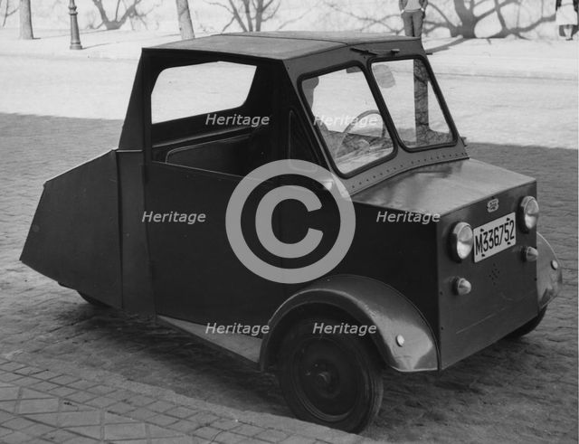 1956 Iresa 3 wheeler. Creator: Unknown.