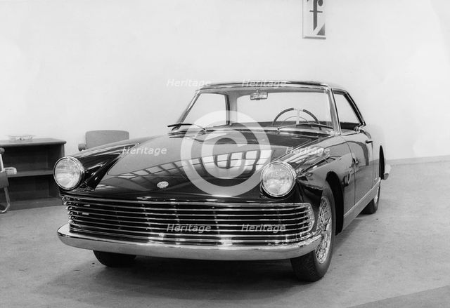 1958 Alfa Romeo Pininfarina Coupe. Creator: Unknown.