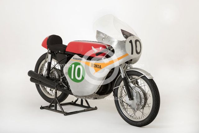 1961 Honda RC162, Mike Hailwood. Creator: Unknown.