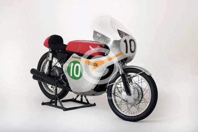 1961 Honda RC162, Mike Hailwood. Creator: Unknown.