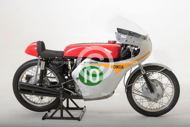 1961 Honda RC162, Mike Hailwood. Creator: Unknown.