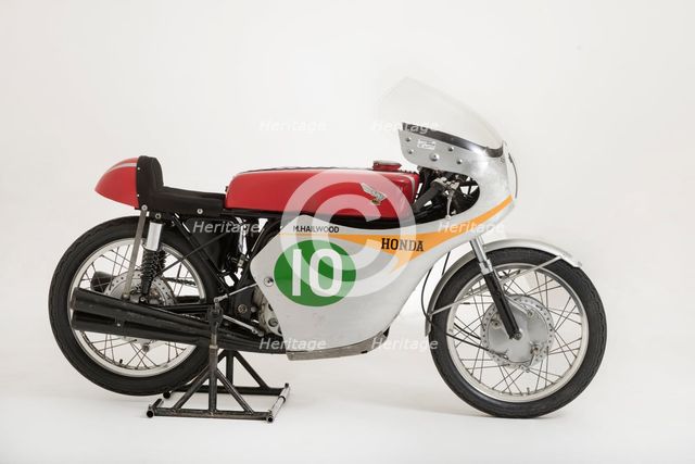 1961 Honda RC162, Mike Hailwood. Creator: Unknown.