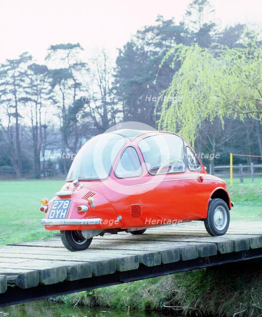1962 Trojan 200 Heinkel bubble car. Artist: Unknown.