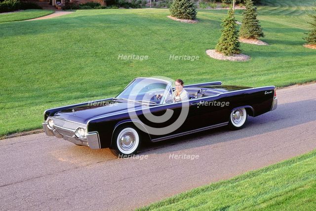 1962 Lincoln Continental convertible. Creator: Unknown.