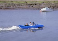 1965 Amphicar on Beaulieu river