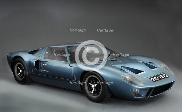 1966 Ford GT40 Artist: Unknown.