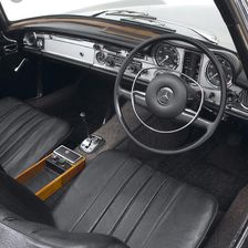 1969 Mercedes Benz 280SL