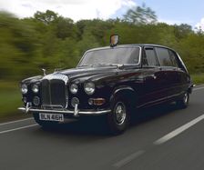 1970 Daimler Vanden Plas DS 420 limousine. Ex Queen Mother
