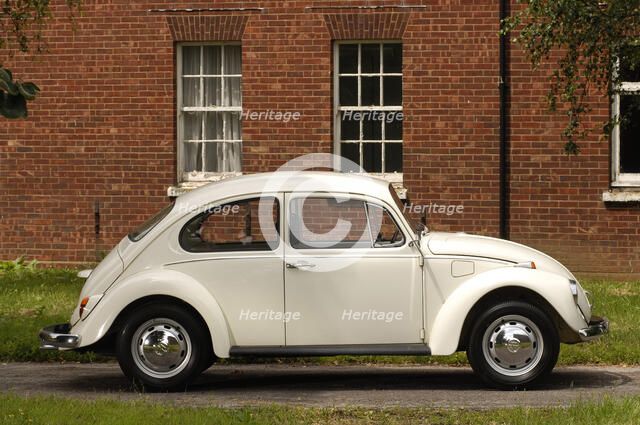 1971 Volkswagen Beetle Artist: Unknown.