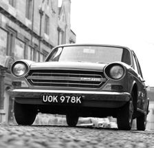 1972 Austin 2200 saloon. Creator: Unknown