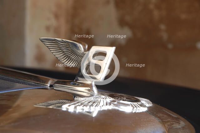 1974 Bentley S2 Corniche mascot Artist: Unknown.