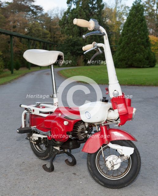 1975 Carnielli fold-up moped. Creator: Unknown.