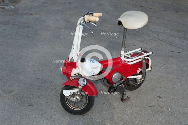 1975 Carnielli fold-up moped. Creator: Unknown.