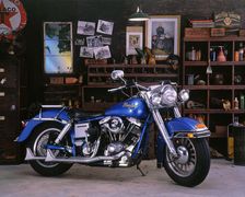 1975 Harley Davidson FLH