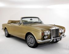 1975 Rolls Royce Corniche convertible
