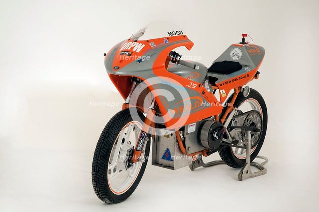 1985 Yamaha Electric dragster motorcycle Artist: Unknown.