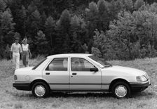 1987 Ford Sierra Sapphire L. Creator: Unknown