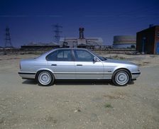 1990 BMW M5