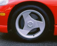 1993 Dodge Viper alloy wheel