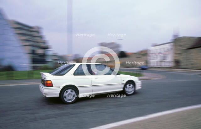 1993 Rover 220 gti. Artist: Unknown.