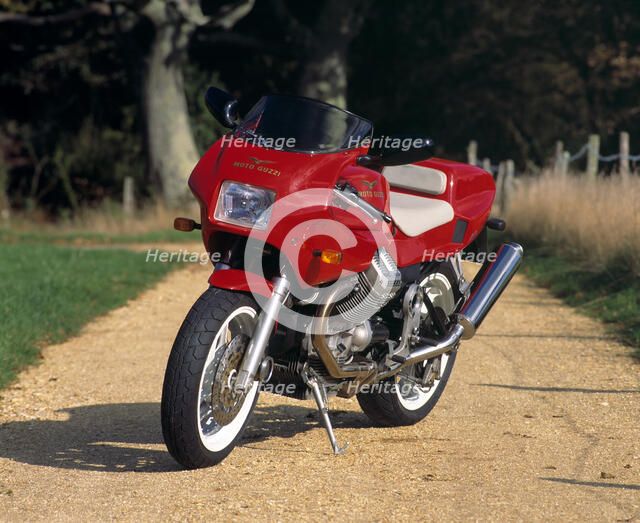 1994 Moto Guzzi Daytona 1000. Artist: Unknown.