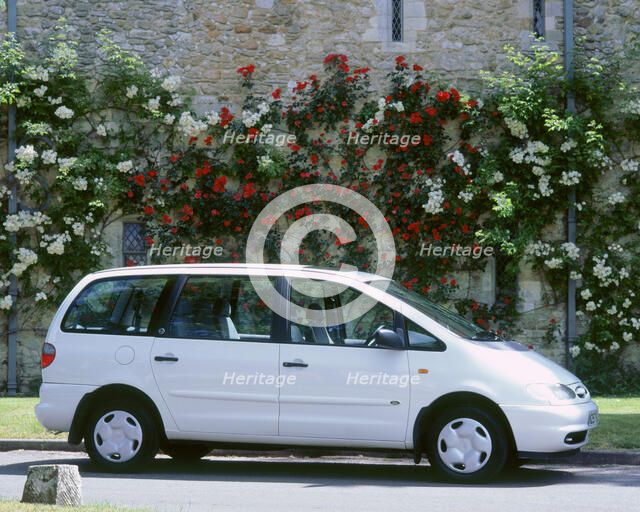 1995 Ford Galaxy. Artist: Unknown.