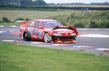 1998 Thruxton. British touring cars.Nissan Primera. M Neal