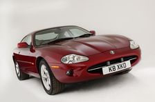 1999 Jaguar XK8 coupe