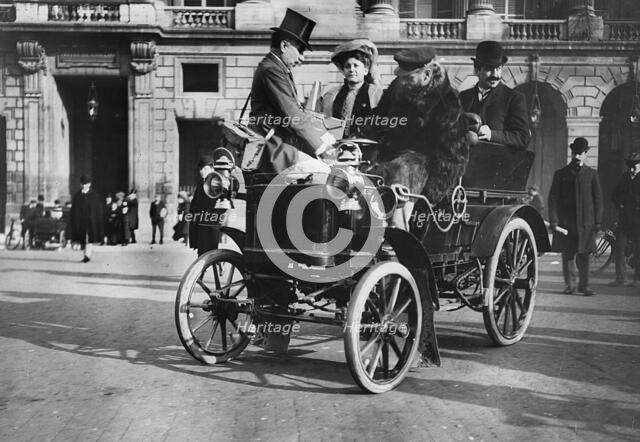1900 Brasier, Place de la Concorde, Paris. Creator: Unknown.