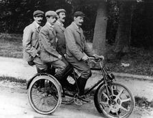 1901 Singer tricycle. Creator: Unknown
