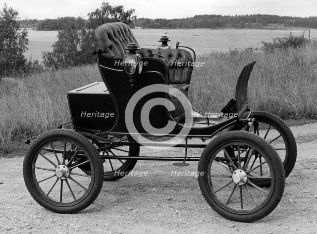1902 Baker Electric. Creator: Unknown.