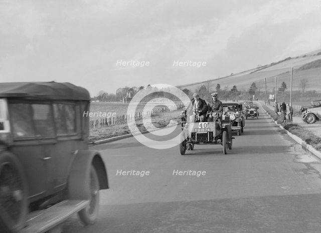 1903 1-cylinder Cadillac of FS Bennett taking part in the London-Brighton Run, 1928. Artist: Bill Brunell.