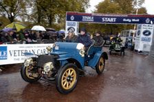 1903 Daimler driven by Lord Montagu, 2003 London to Brighton Run