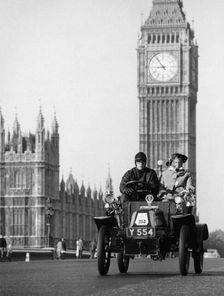 1903 De Dion on the London to Brighton Run with Big Ben behind, London