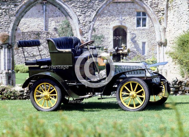1904 Dedion Bouton Q Type. Artist: Unknown.