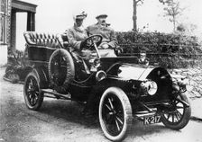 1904 Globe tonneau. Creator: Unknown