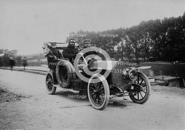 1905 Aries 30hp. Creator: Unknown.