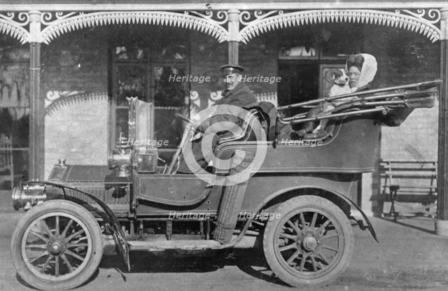 1906 Alldays & Onions. Creator: Unknown.