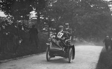 1906 Lagonda 12hp tricar. Creator: Unknown